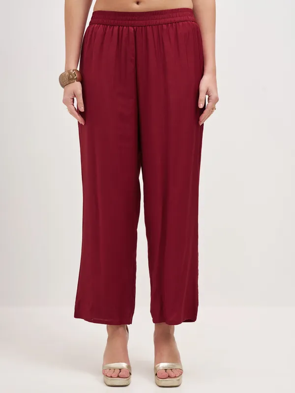 Vishudh Women Maroon Embroidered Kurta And Trouser With Dupatta