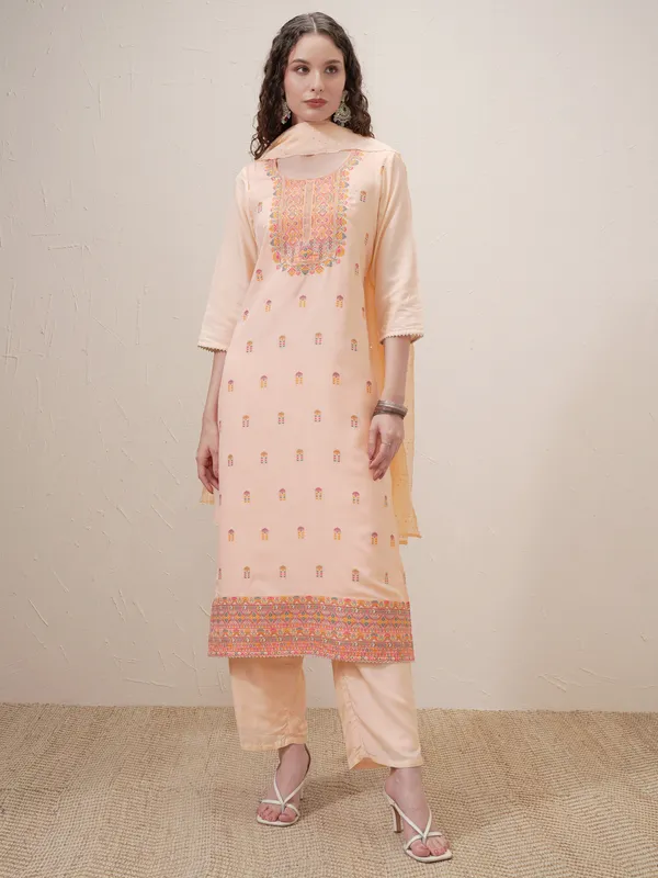 Women Kurta With Trouser And Dupatta