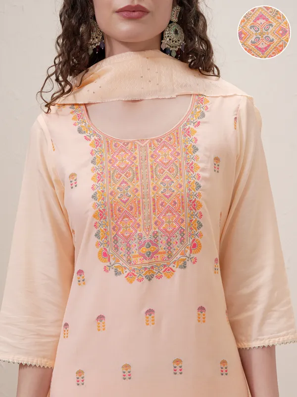 Women Kurta With Trouser And Dupatta