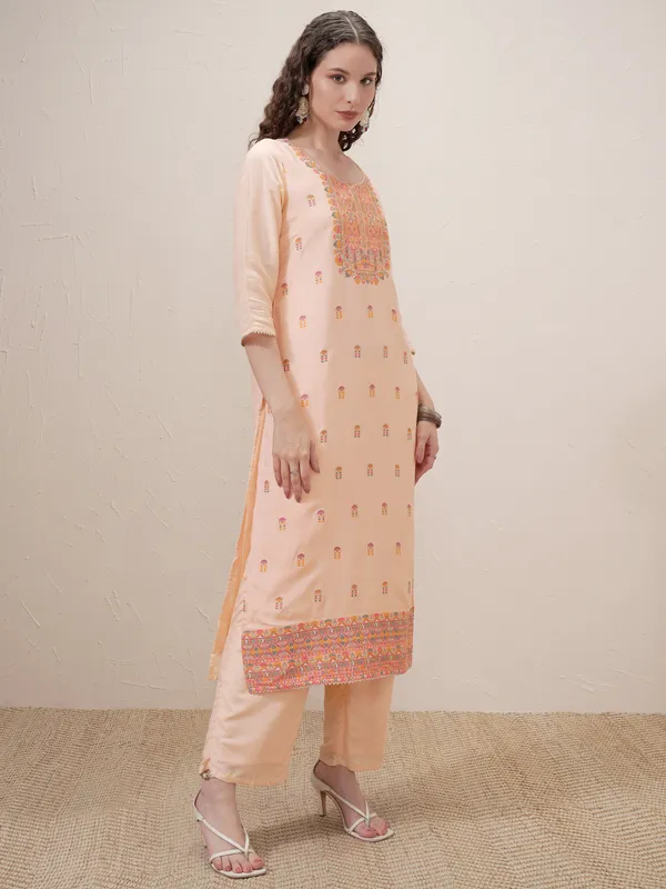 Women Kurta With Trouser And Dupatta