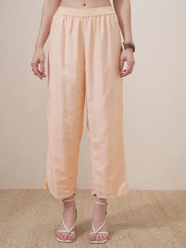 Women Kurta With Trouser And Dupatta