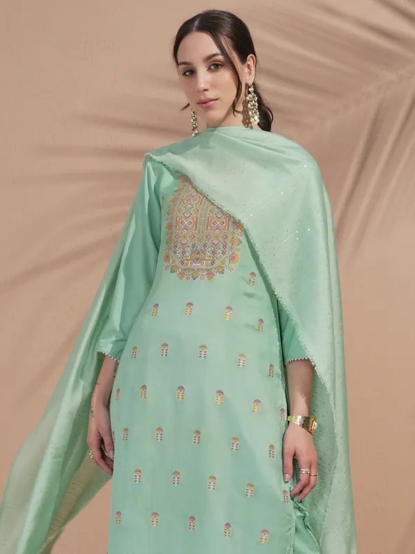 Women Kurta With Trouser And Dupatta