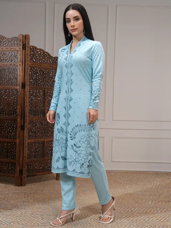 Vishudh Women Blue Women Kurta With Trousers