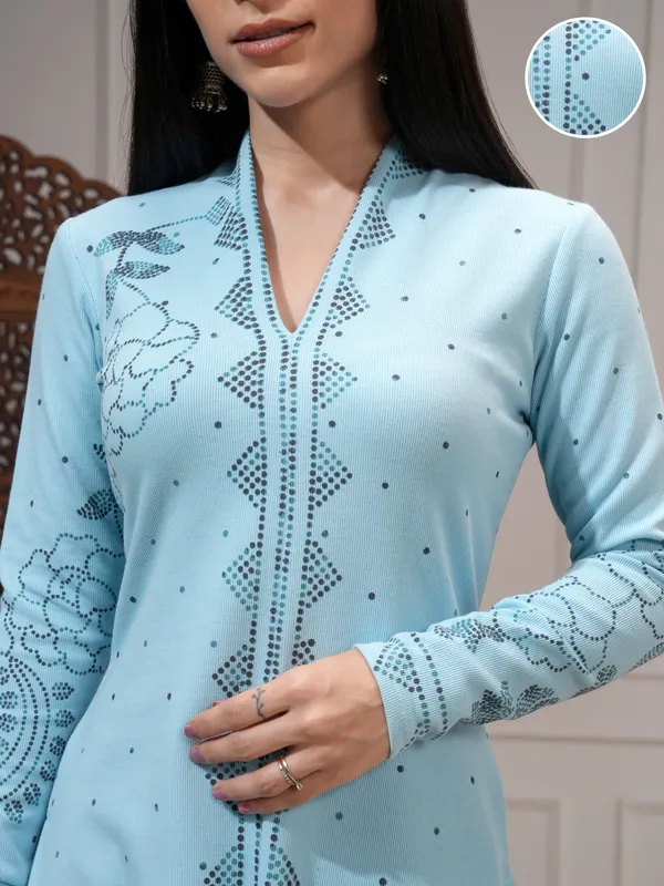 Vishudh Women Blue Women Kurta With Trousers