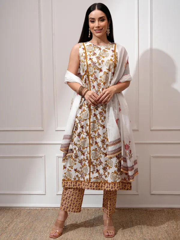 Vishudh Women White Kurta With Trousers And Dupatta