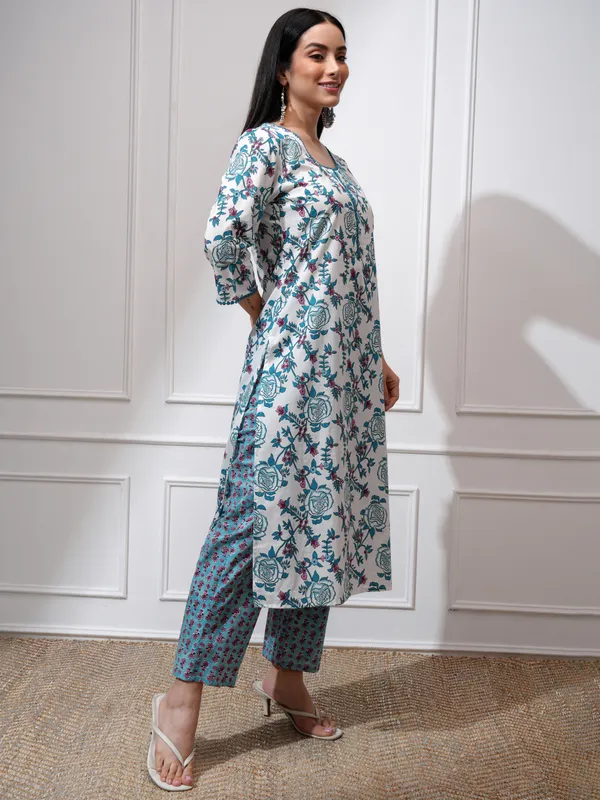 Vishudh Women White Kurta With Trousers And Dupatta