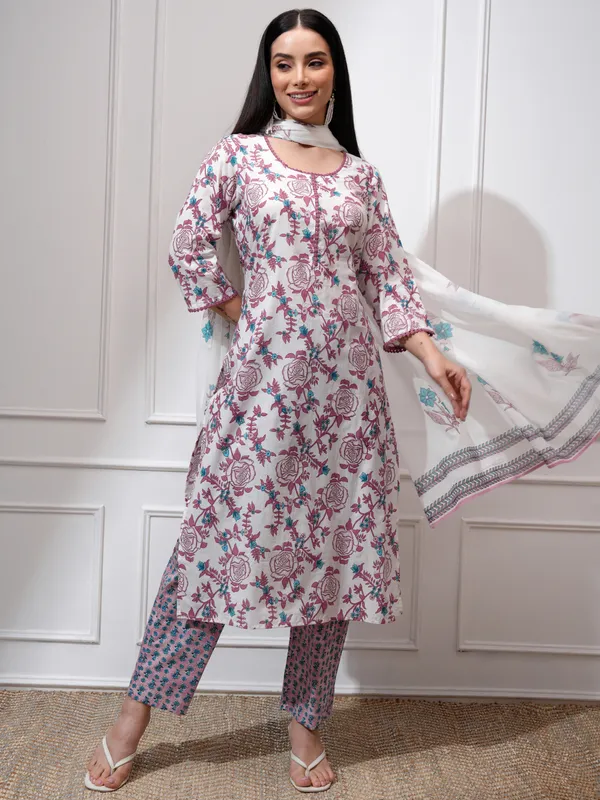 Vishudh Women Mauve Kurta With Trousers And Dupatta