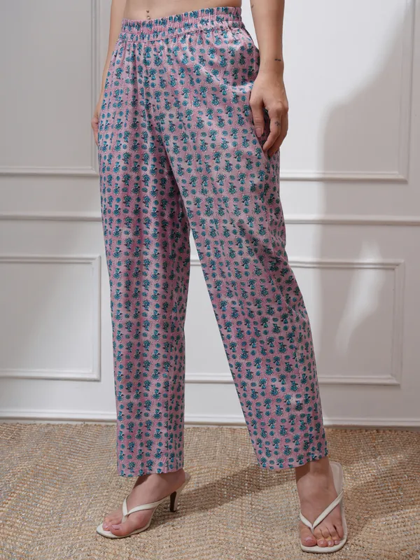 Vishudh Women Mauve Kurta With Trousers And Dupatta
