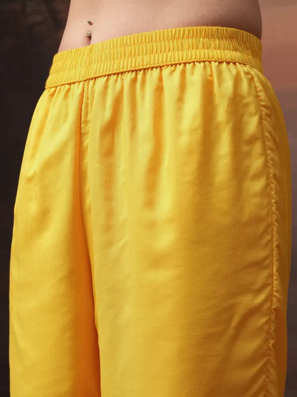 Vishudh Women Yellow Printed Kurta With Palazzos And Dupatta