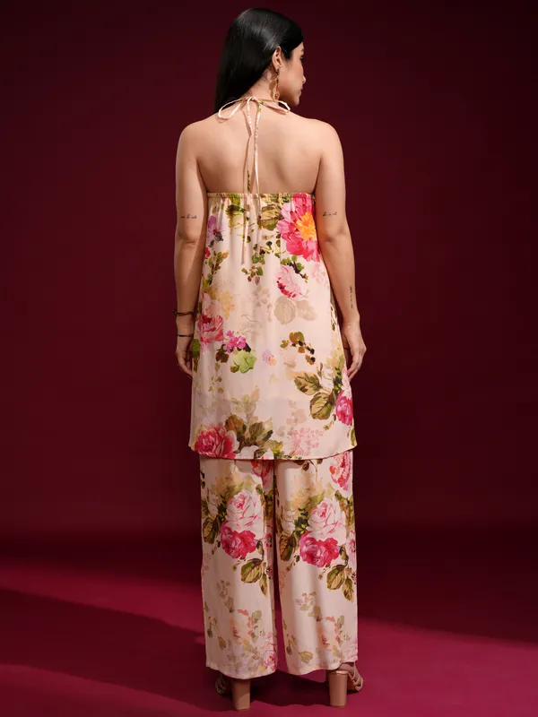 Vishudh Women Cream Kurta With Trousers