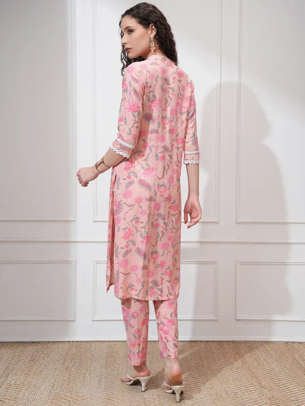 Vishudh Women Pink Kurta With Trouser