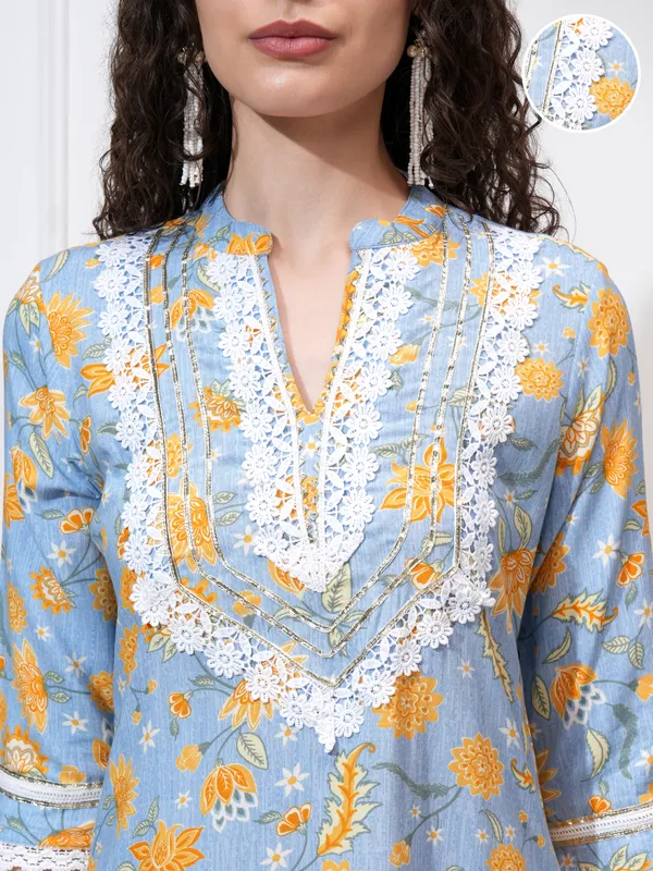 Vishudh Women Blue Kurta With Trouser