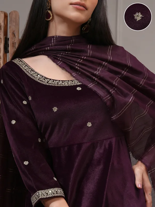 Vishudh Women Purple Women Kurta With Trousers And Dupatta