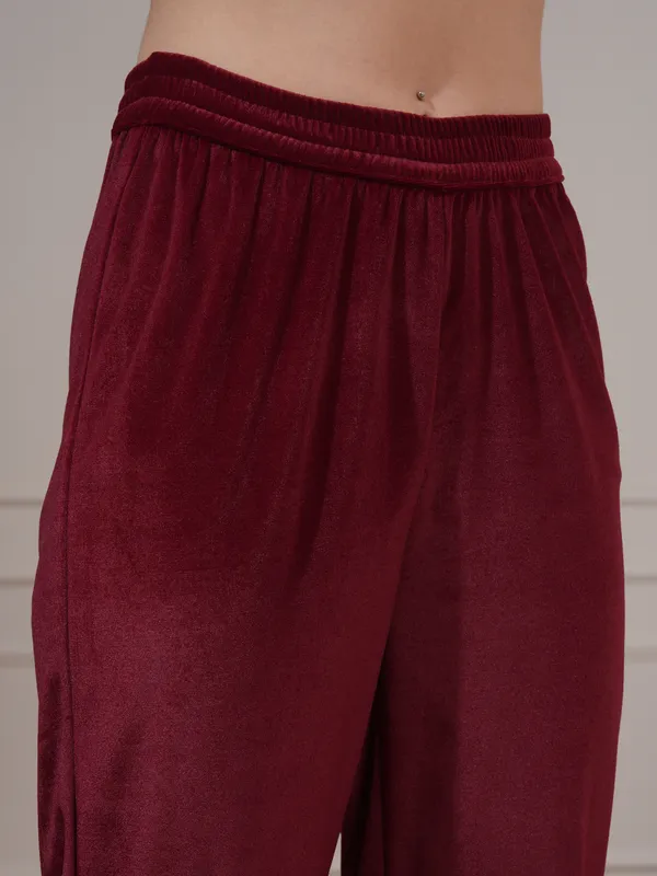 Vishudh Women Red Women Kurta With Trousers And Dupatta