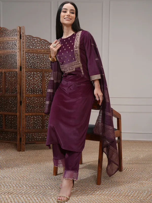 Vishudh Women Purple Women Kurta With Trousers And Dupatta