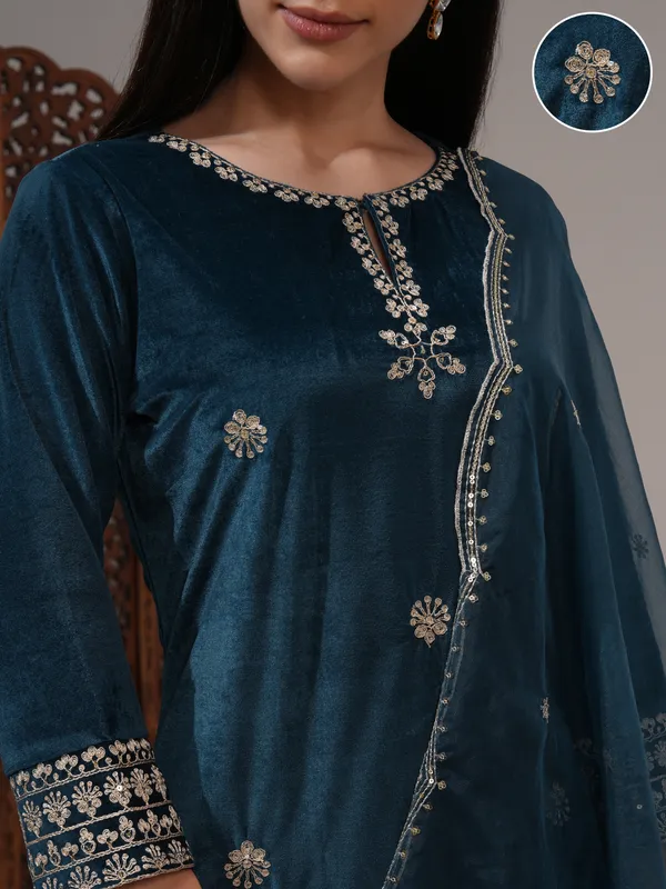 Vishudh Women Teal Embroidered Kurta With Trouser And Dupatta