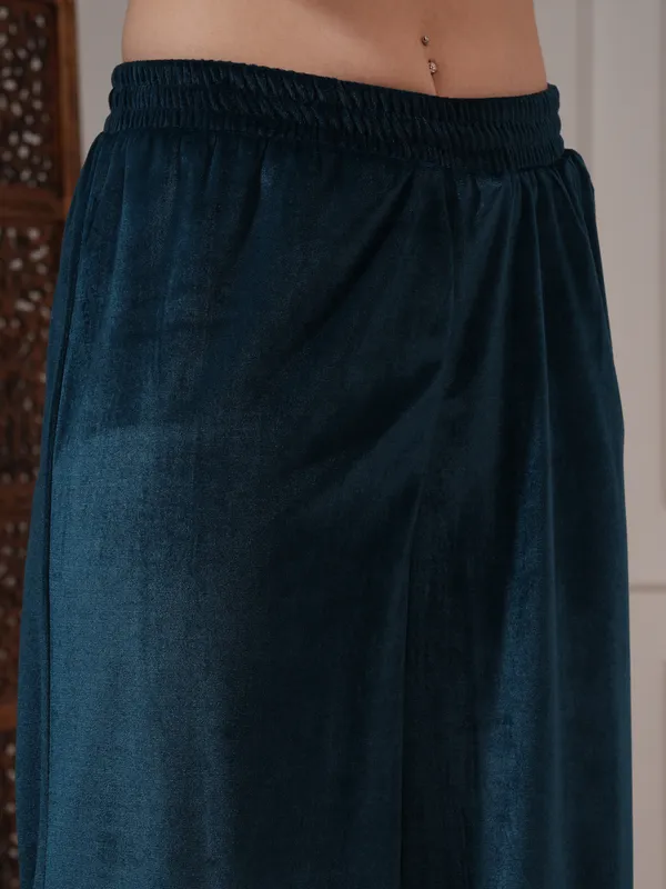 Vishudh Women Teal Embroidered Kurta With Trouser And Dupatta