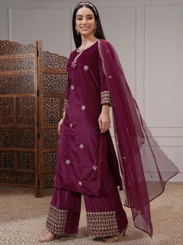 Vishudh Women Burgundy Women Kurta With Trousers And Dupatta