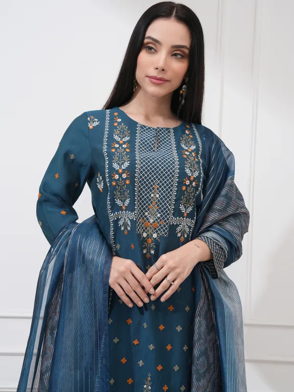 Vishudh Women Blue Embroidered Kurta With Trousers And Dupatta