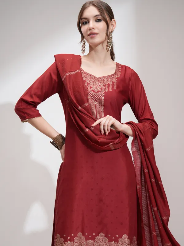 Vishudh Women Red Kurta With Trouser And Dupatta