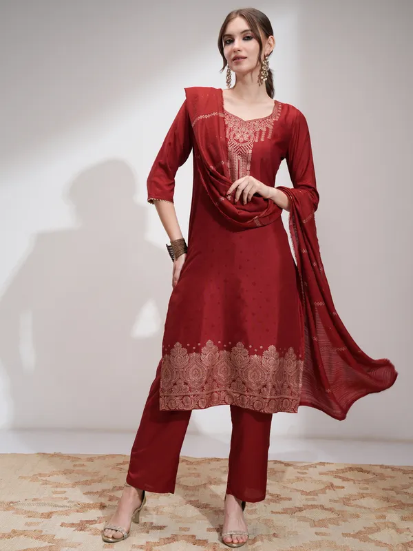 Vishudh Women Red Kurta With Trouser And Dupatta