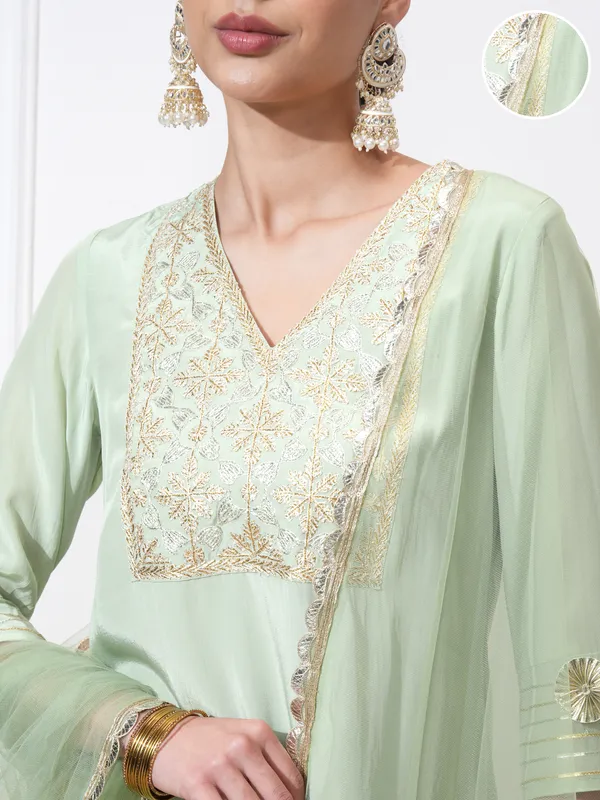 Vishudh Women Green Embroidered Kurta With Trousers And Dupatta