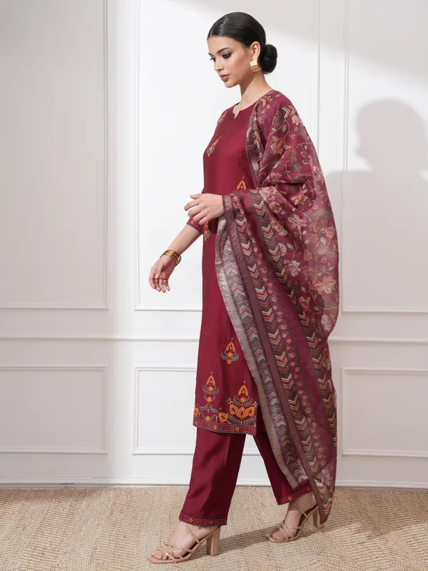 Vishudh Women Maroon Embroidered Kurta With Trousers And Dupatta