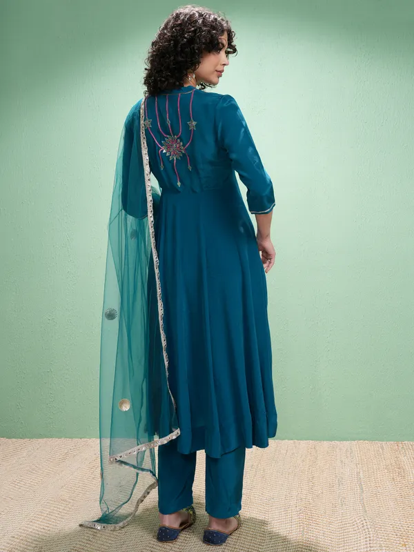 Vishudh Women Teal Embroidered Kurta With Trousers & Dupatta Kurta Set