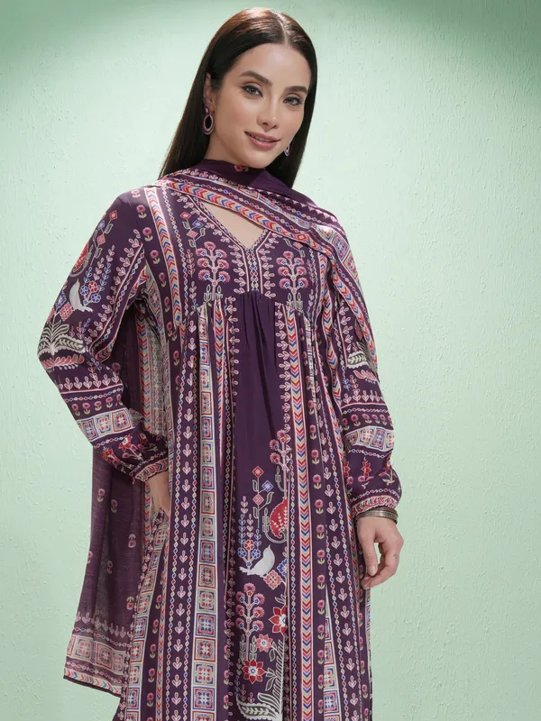 Women Kurta With Trousers & Dupatta