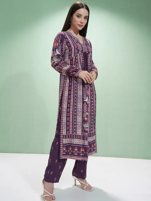 Women Kurta With Trousers & Dupatta