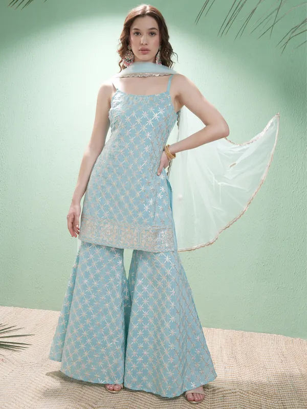Women Kurta With Trousers & Dupatta