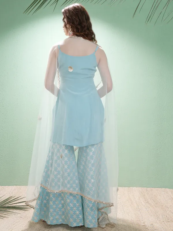 Women Kurta With Trousers & Dupatta