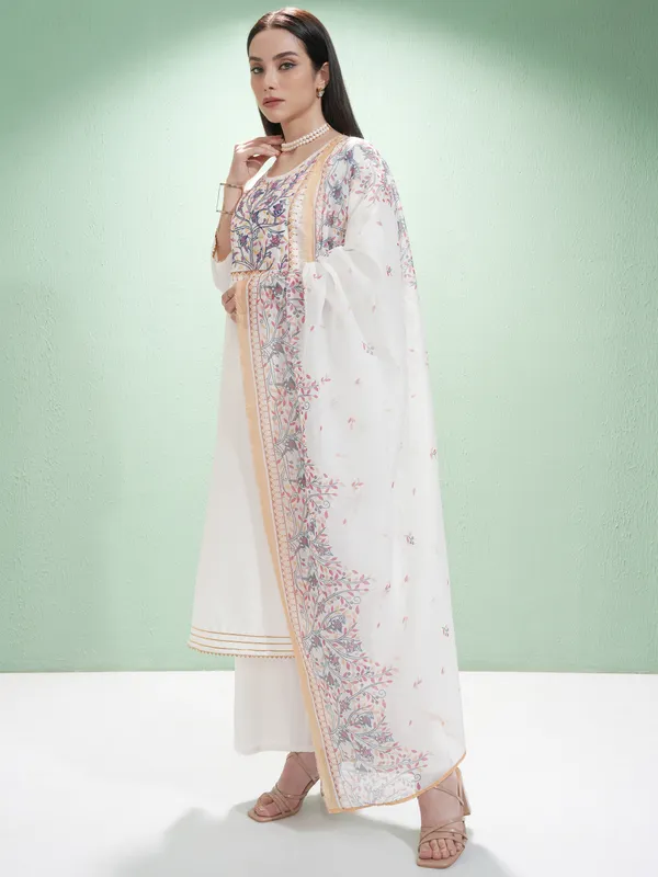 Vishudh Women Off White Embroidered Kurta With Palazzos And Dupatta