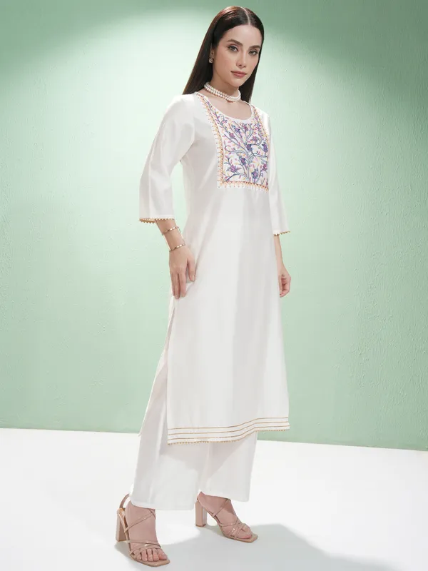 Vishudh Women Off White Embroidered Kurta With Palazzos And Dupatta