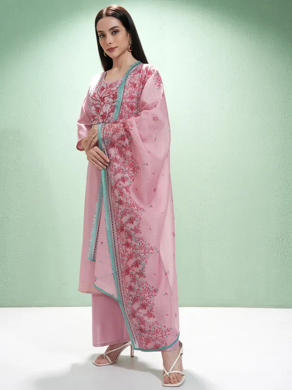 Vishudh Women Mauve Embroidered Kurta With Palazzos And Dupatta