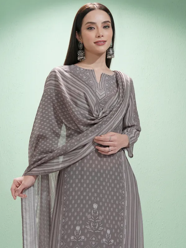 Vishudh Women Grey Printed Kurta With Trousers And Dupatta