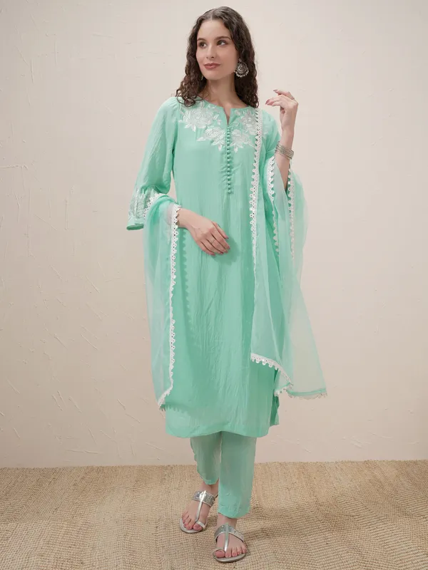 Women Kurta With Trouser And Dupatta