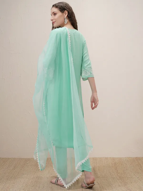 Women Kurta With Trouser And Dupatta