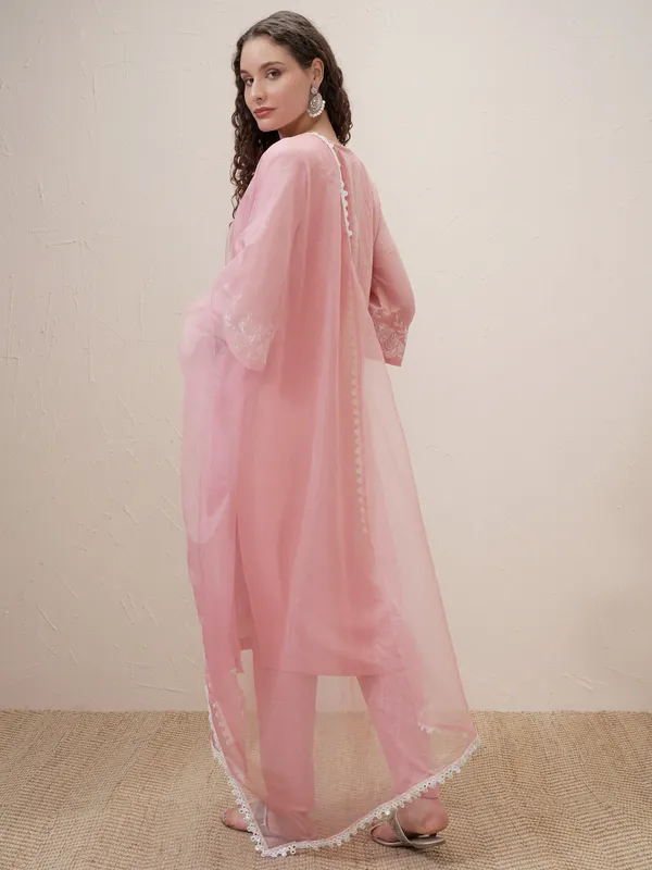 Women Kurta With Trouser And Dupatta