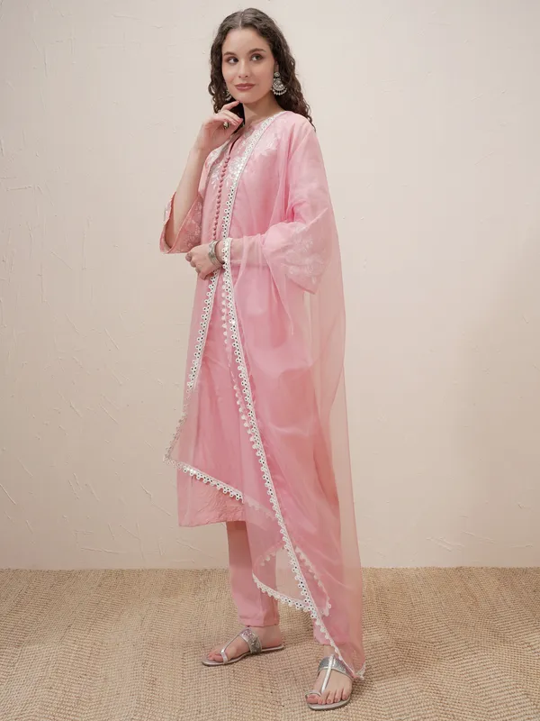 Women Kurta With Trouser And Dupatta