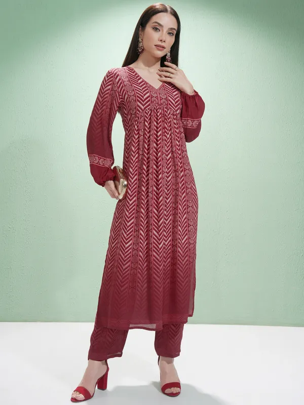 Vishudh Women Maroon Printed Kurta With Palazzos