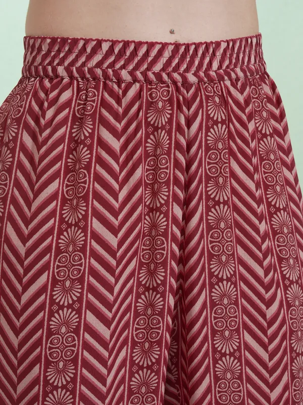 Vishudh Women Maroon Printed Kurta With Palazzos
