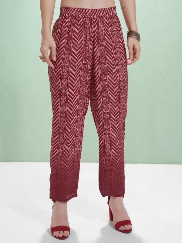 Vishudh Women Maroon Printed Kurta With Palazzos