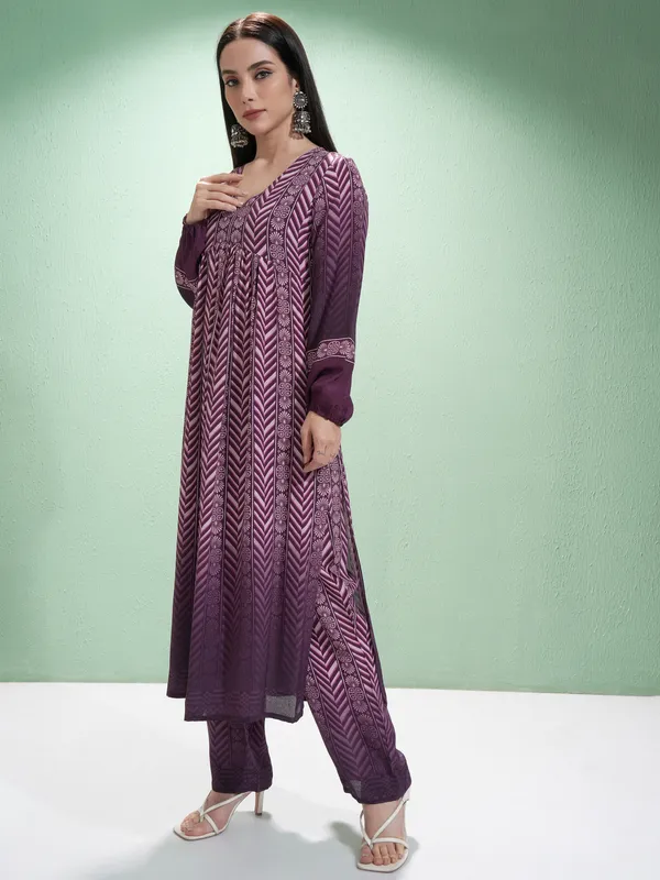 Vishudh Women Purple Printed Kurta With Palazzos