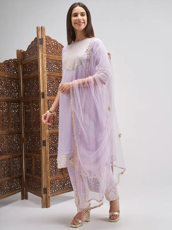 Vishudh Women Lavender Embroidered Kurta And Trouser With Dupatta