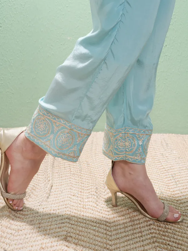 Women Kurta With Trouser And Dupatta