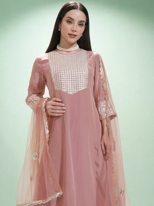 Vishudh Women Pink Embroidered Kurta With Trousers And Dupatta