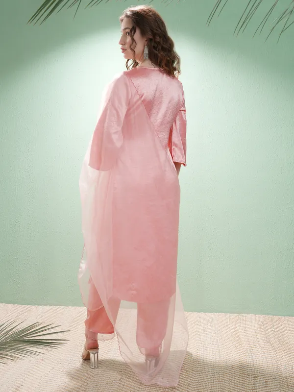 Women Kurta With Trousers & Dupatta