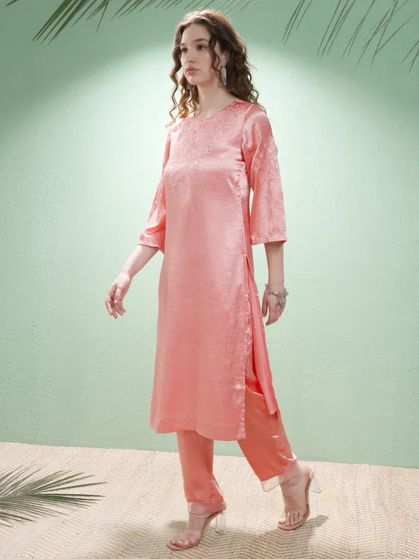 Women Kurta With Trousers & Dupatta