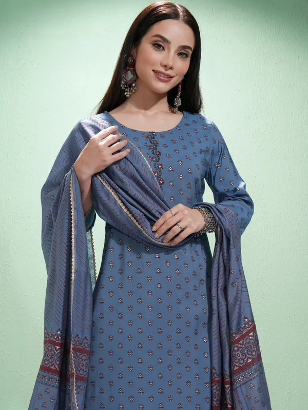 Vishudh Women Teal Printed Kurta With Trousers And Dupatta